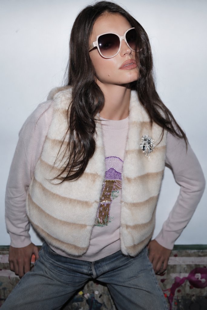 Treasure Vest Milk Mink