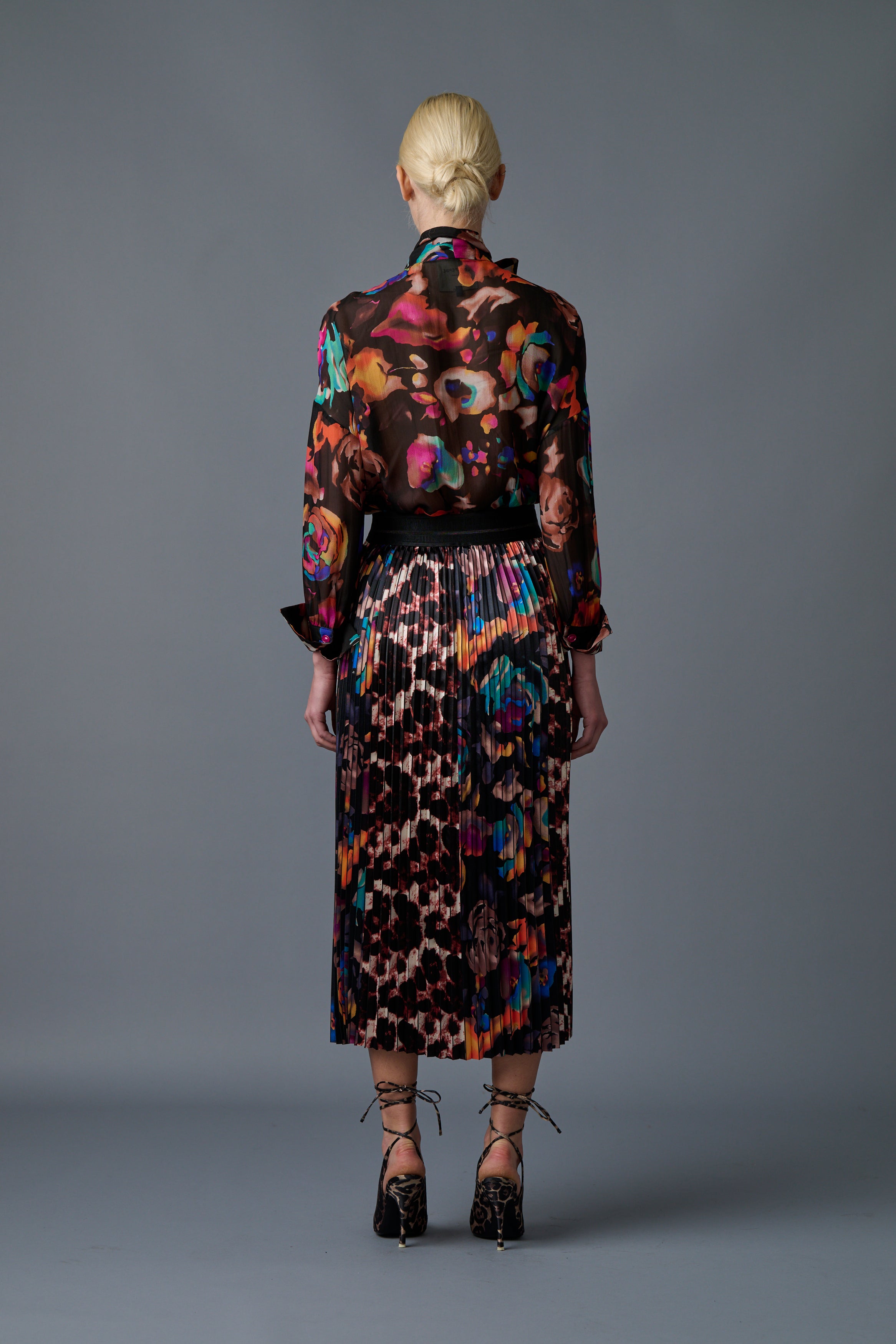 Le Superbe Electric Garden Tie Blouse