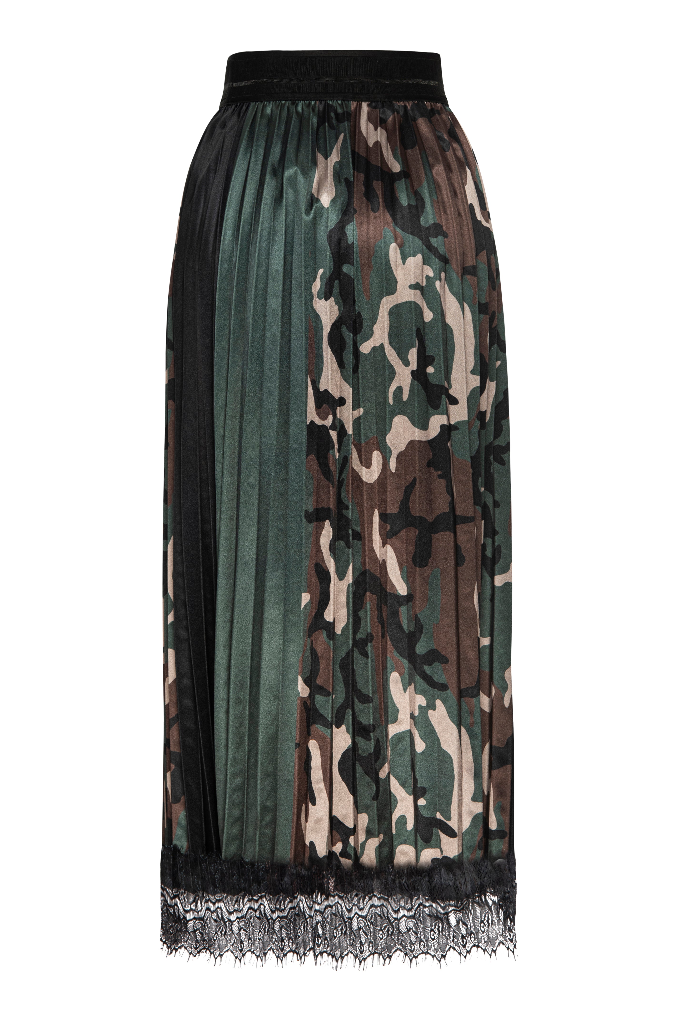 Le Superbe Urban Camo Pleat Skirt