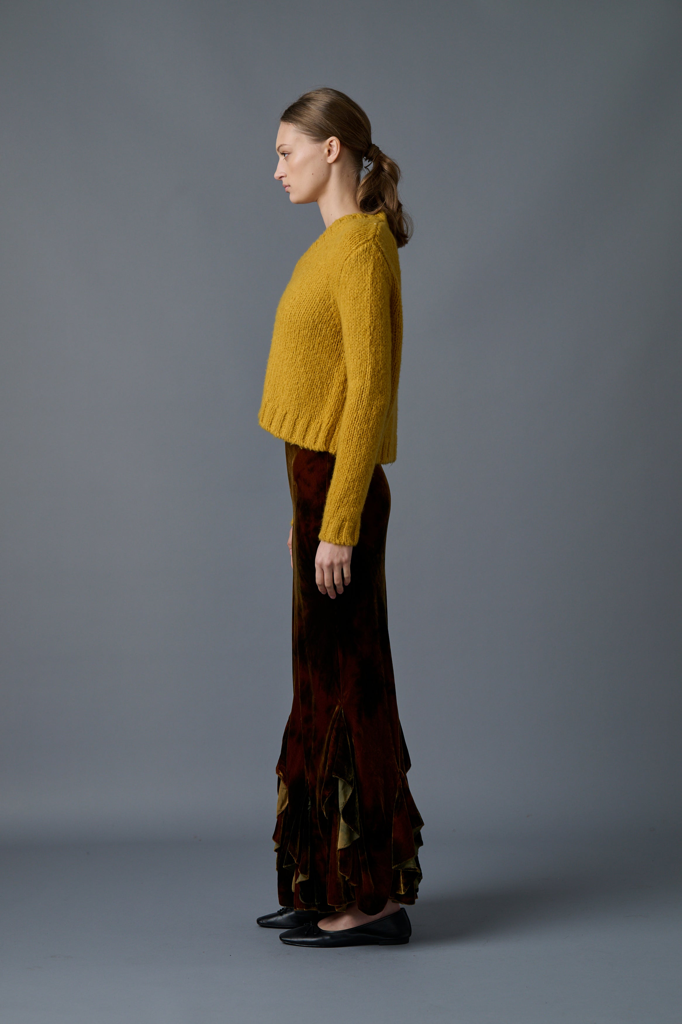 le superbe dads v neck sweater golden
