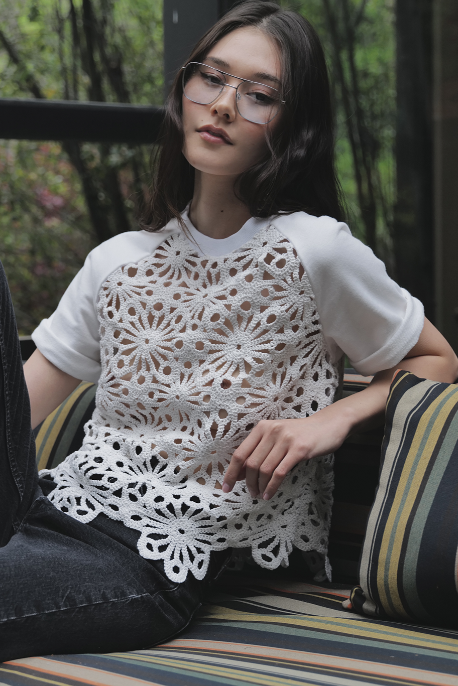Breezy Flower Pullover