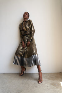 Metallic Sunset Tower Tuck Shirt