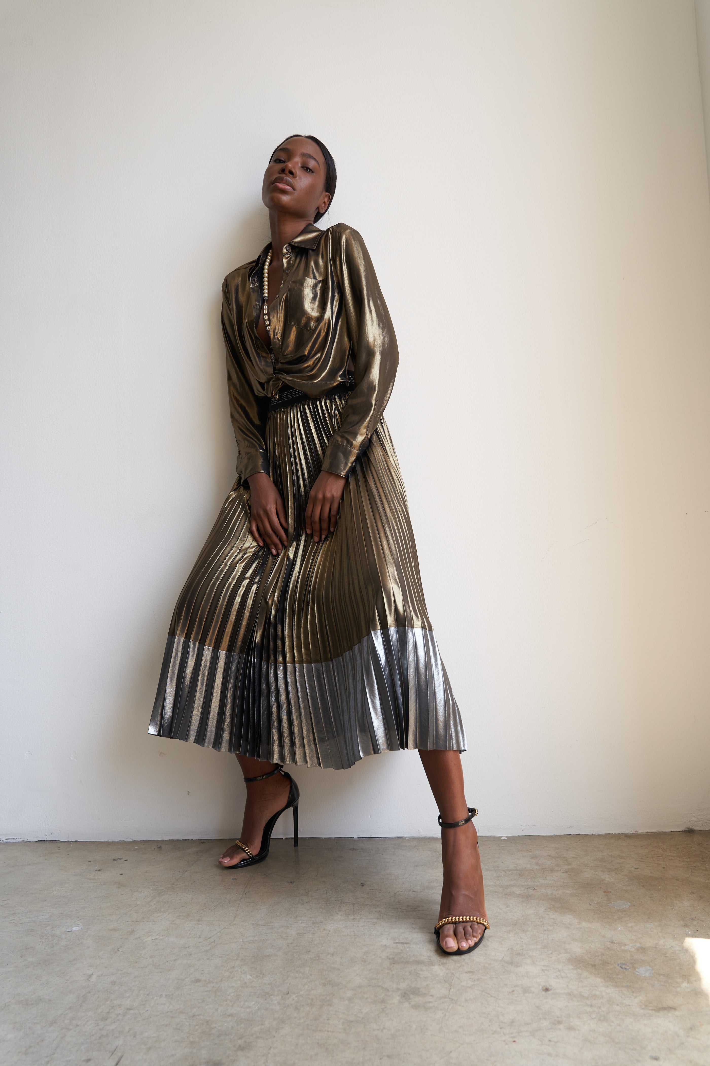 Metallic Sunset Tower Tuck Shirt